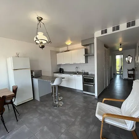 Appartamento Rénové T3, 6 Couchages, Proche Et Commerces, Parking Sécurisé, Animaux Acceptés - Fr-1-106-56 *
