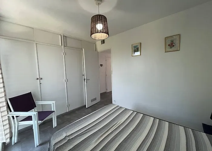 Apartmán Renove T3, 6 Couchages, Proche Et Commerces, Parking Securise, Animaux Acceptes - Fr-1-106-56 *